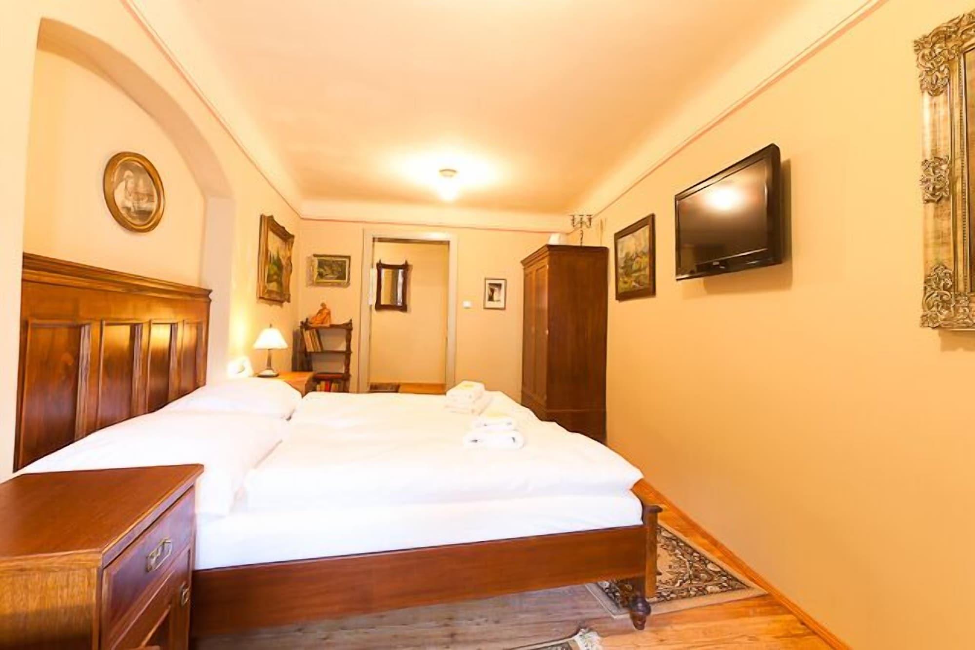 Hotel Krcinuv Dum Cesky Krumlov Bagian luar foto